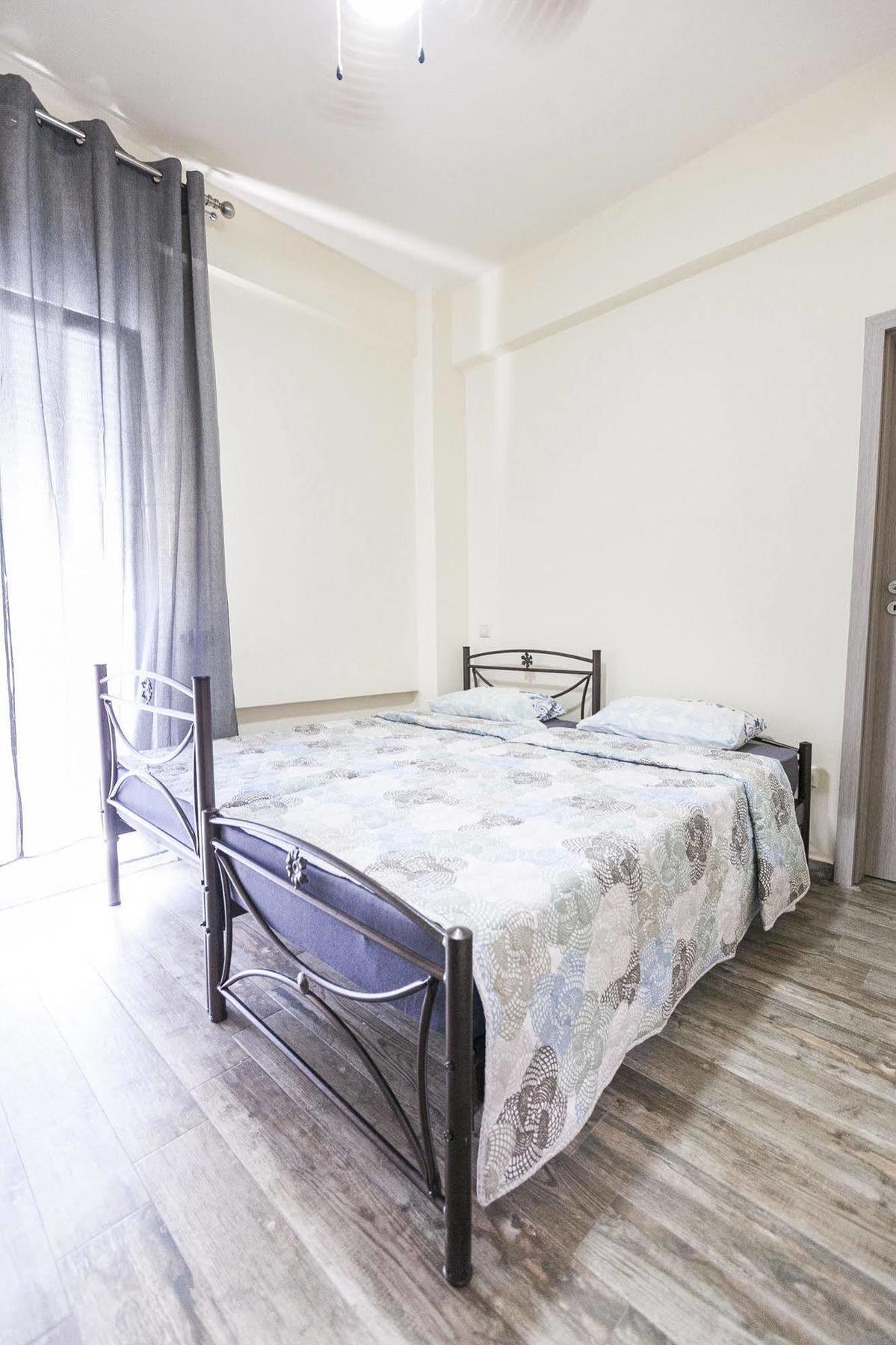 Nomads Rooms Трикала Экстерьер фото