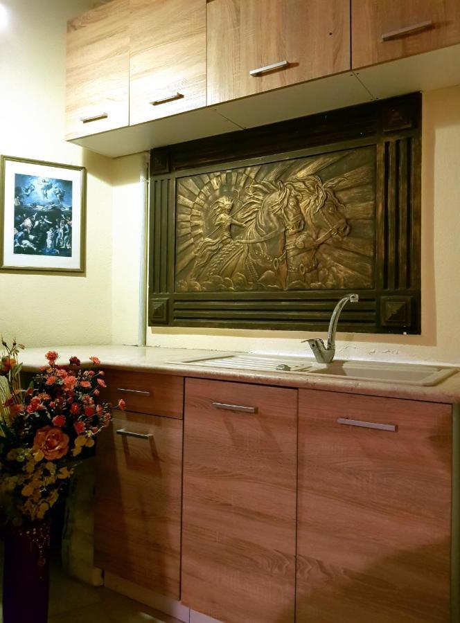 Nomads Rooms Трикала Экстерьер фото